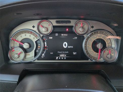 Used 2018 RAM 2500 Longhorn w/ Longhorn Southfork Package image 31