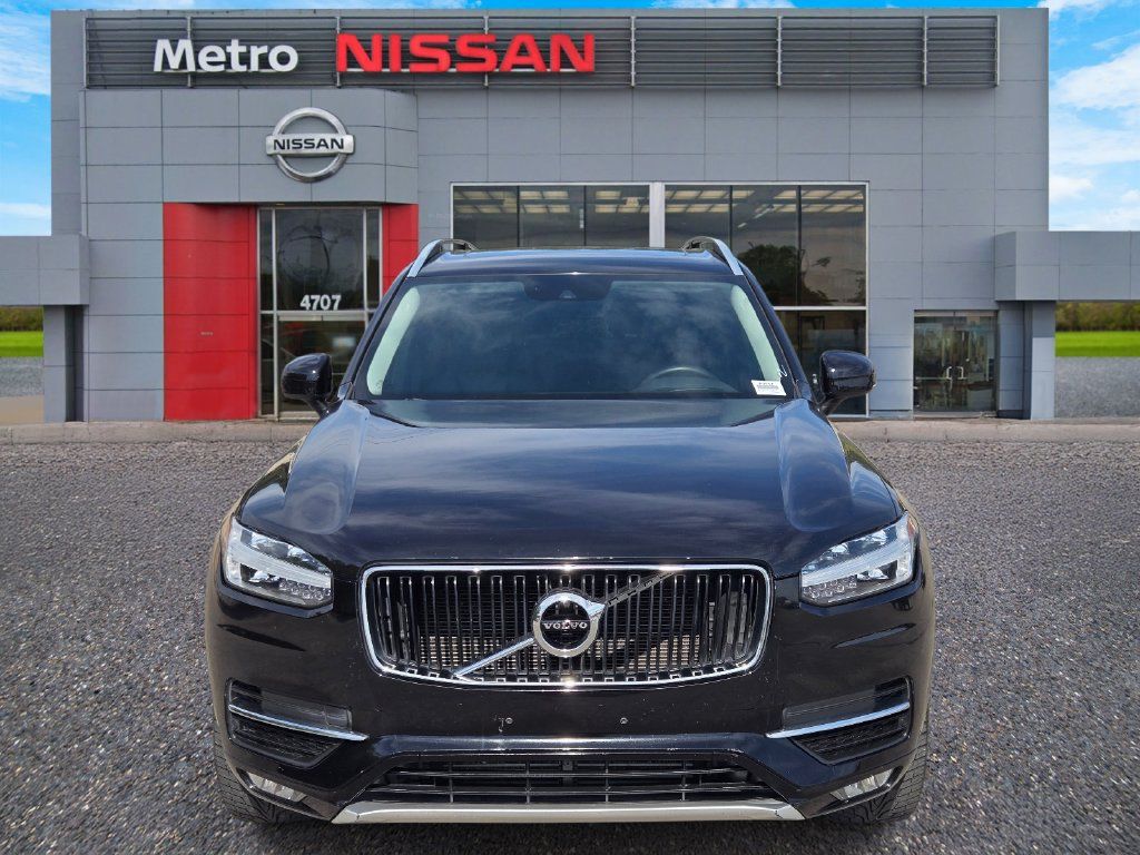 Used 2019 Volvo XC90 T6 Momentum AWD/4WD image 2