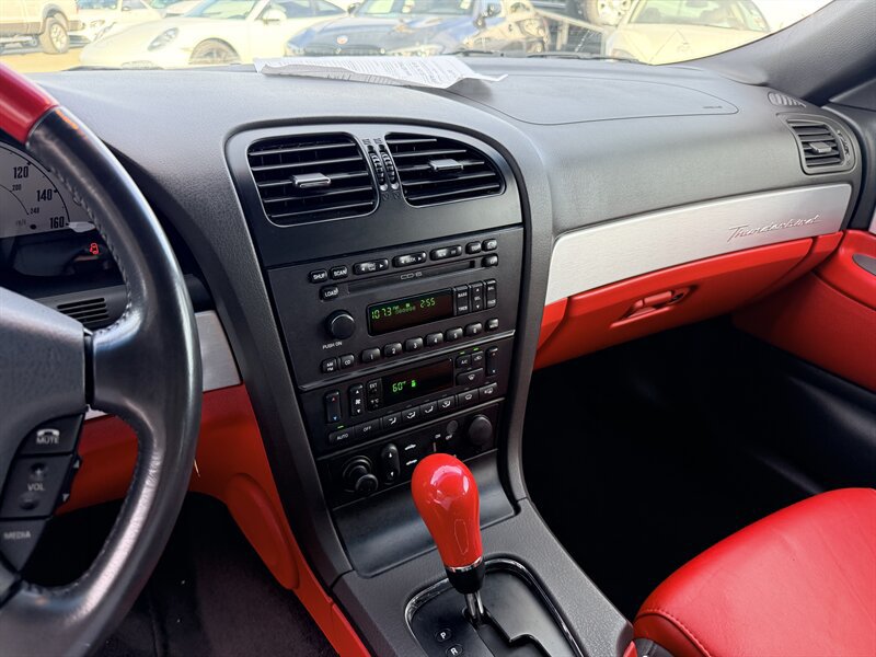 Used 2002 Ford Thunderbird RWD image 15