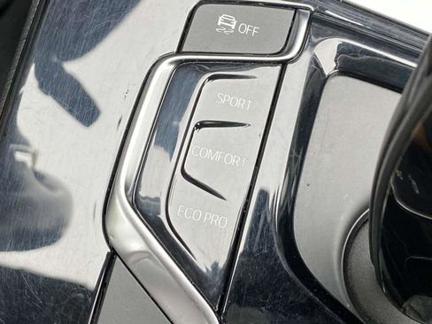 Used 2018 BMW X3 M40i w/ Premium Package image 34