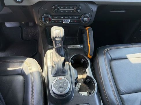 Used 2023 Ford Bronco Badlands AWD/4WD image 11