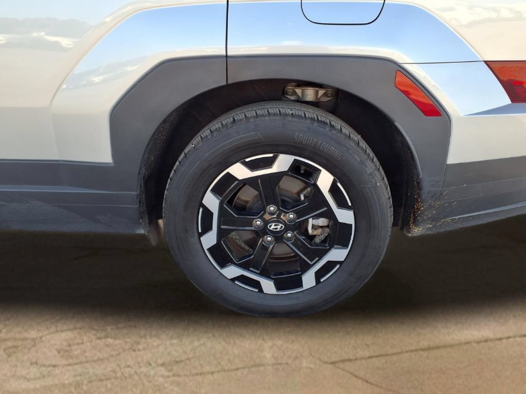 Used 2025 Hyundai Santa Fe SEL FWD image 26