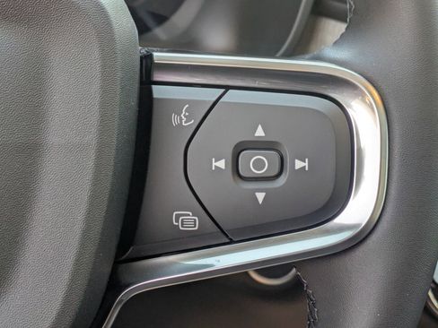 New 2026 Volvo XC40 B5 Plus w/ Protection Package Premier image 17