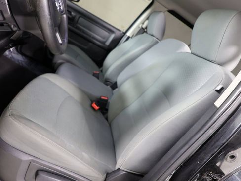 Used 2015 RAM 1500 Express w/ Black Ram 1500 Express Group image 9