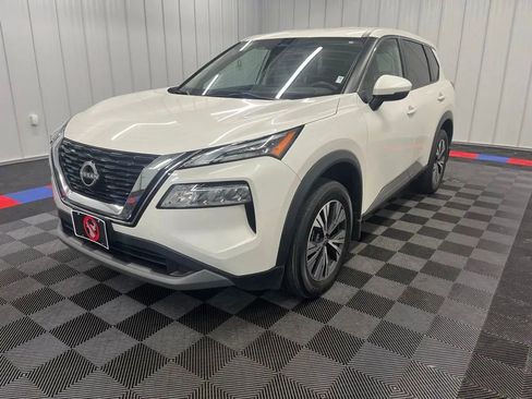 Used 2023 Nissan Rogue SV AWD/4WD image 6