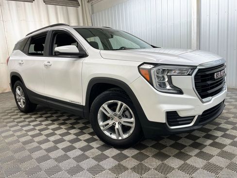 Certified 2022 GMC Terrain SLE w/ Driver Convenience Package image 46