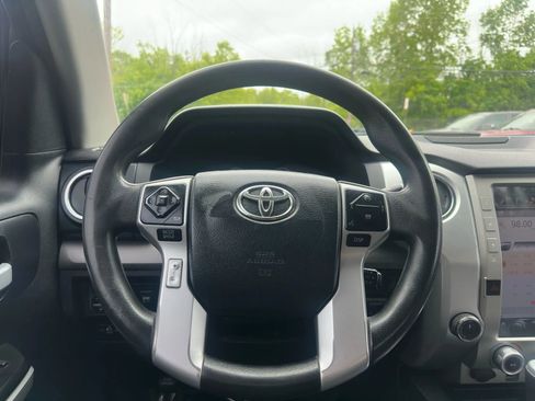 Used 2016 Toyota Tundra SR5 w/ TRD Off Road Package image 14