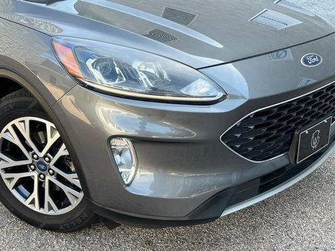 Used 2021 Ford Escape SEL image 41