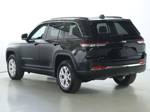 Used 2023 Jeep Grand Cherokee Limited w/ Luxury Tech Group II image 41