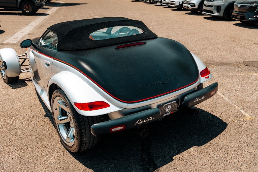Used 2001 Plymouth Prowler RWD image 17
