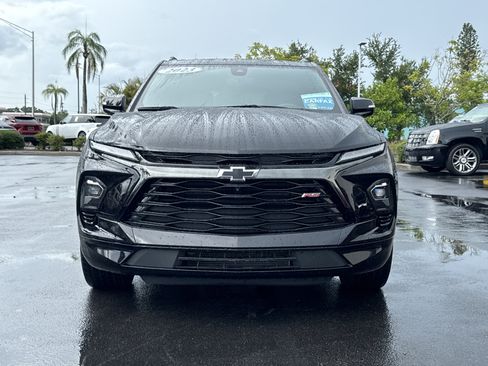 Used 2023 Chevrolet Blazer RS w/ Driver Confidence II Package FWD image 9