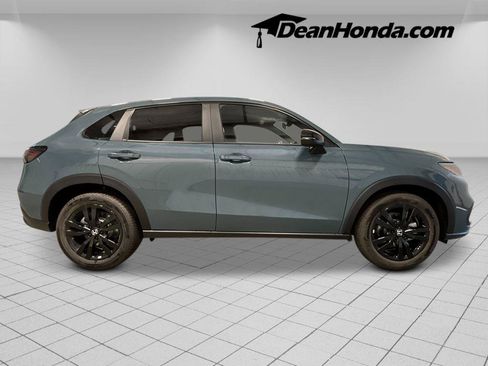 New 2027 Honda HR-V Sport image 8