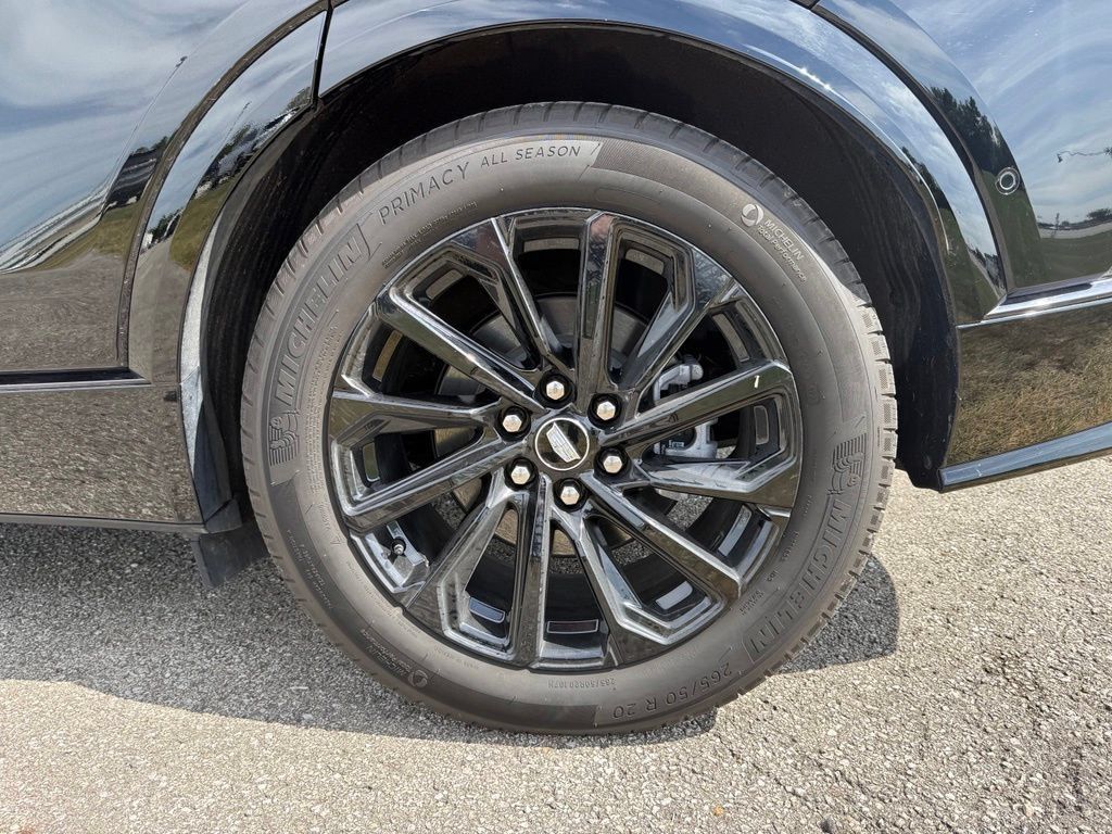 Certified 2024 Cadillac Lyriq Sport AWD/4WD image 16