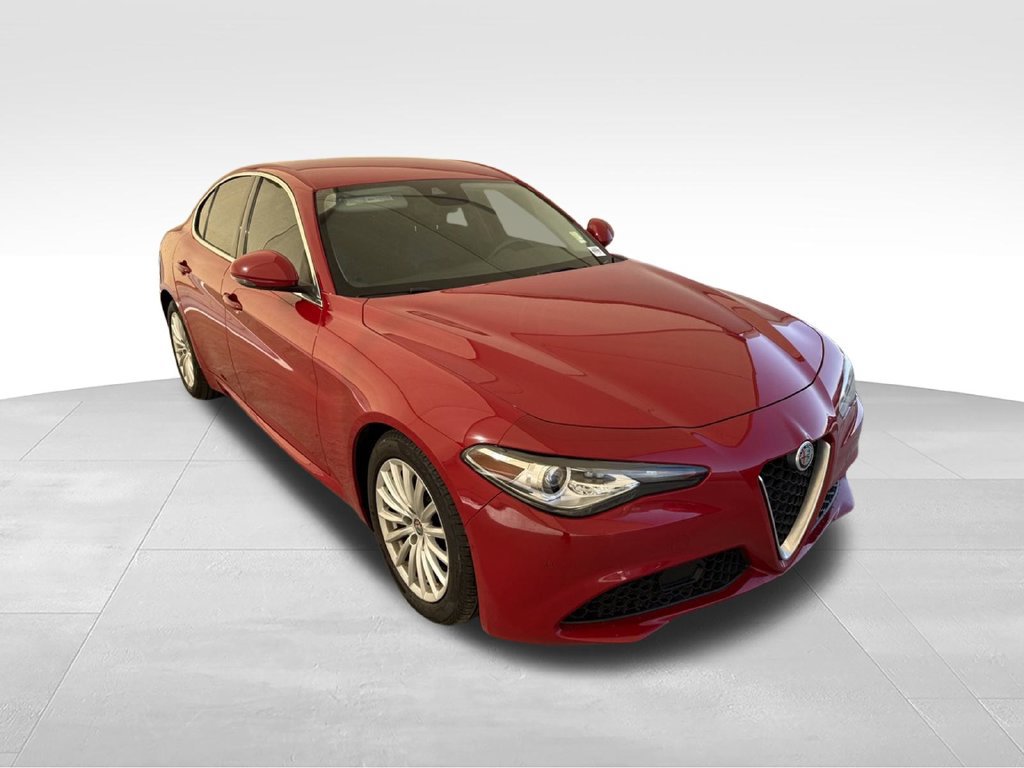 Used 2021 Alfa Romeo Giulia Sprint w/ Active Assist 1 Package RWD image 7