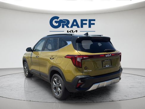 Used 2024 Kia Seltos S AWD/4WD image 7