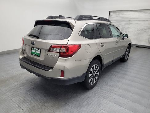 Used 2016 Subaru Outback 3.6R Limited image 9