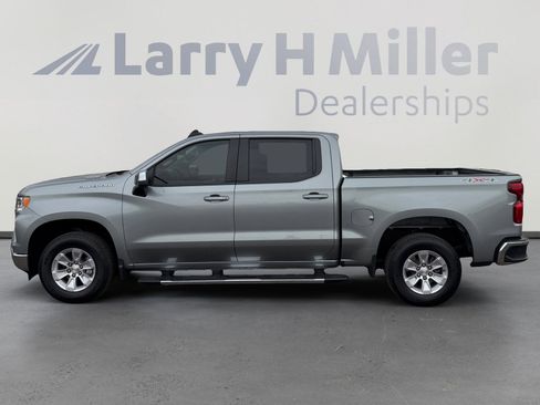 Used 2025 Chevrolet Silverado 1500 LT image 2
