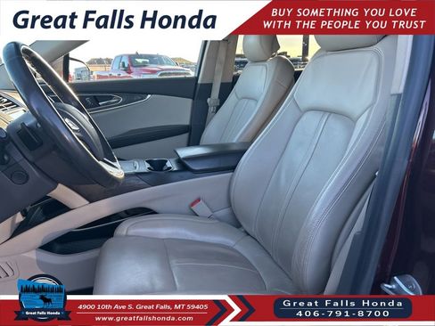 Used 2017 Lincoln MKX Reserve w/ Driver Assistance Package image 18