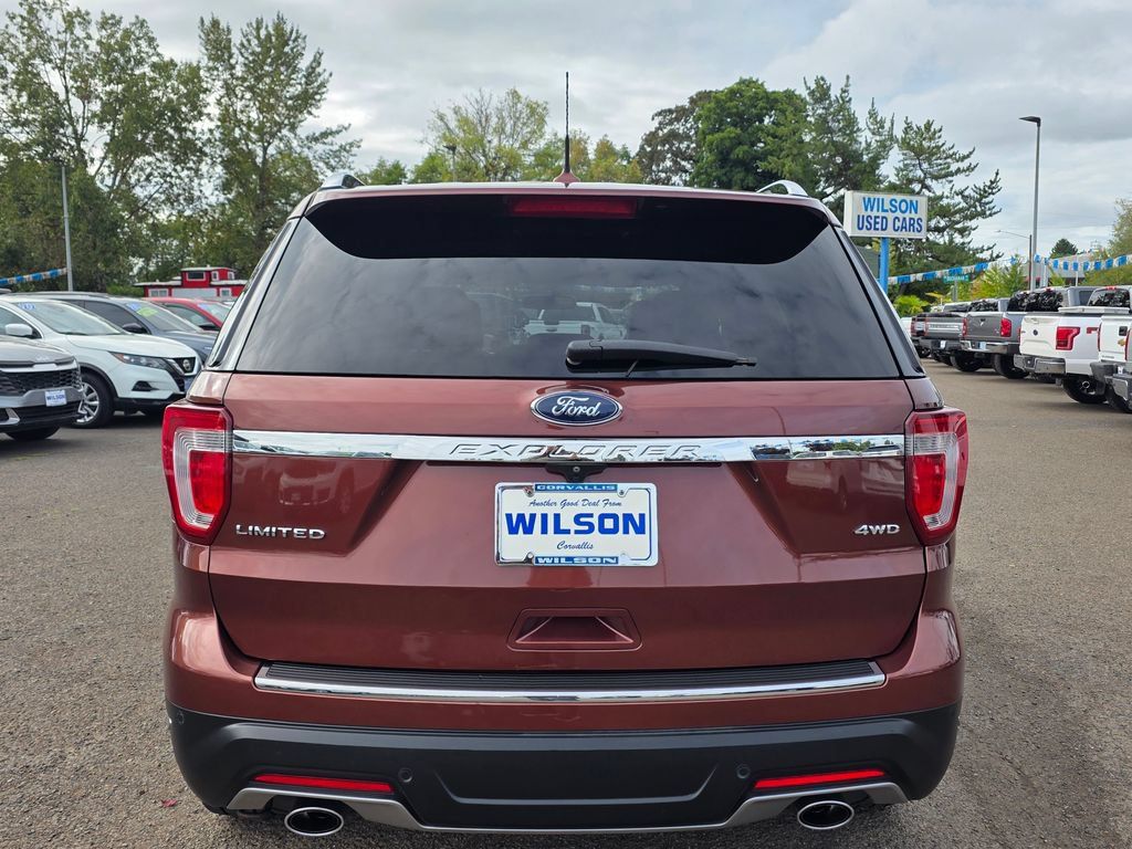 Used 2018 Ford Explorer Limited AWD/4WD image 9