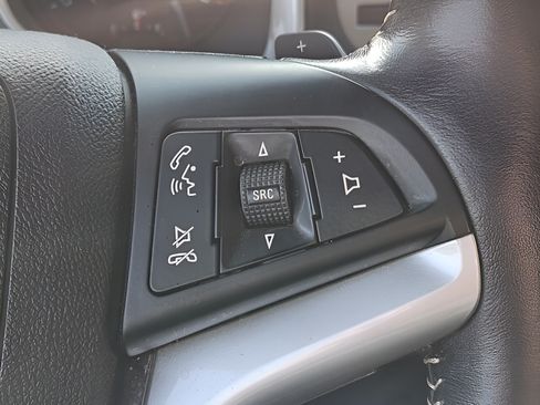 Used 2015 Chevrolet Camaro LT RWD image 18