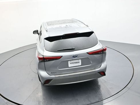Used 2020 Toyota Highlander Platinum AWD/4WD image 26