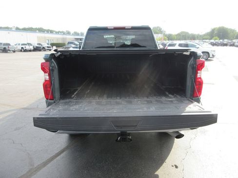 Certified 2025 Chevrolet Silverado 2500 LT AWD/4WD image 9