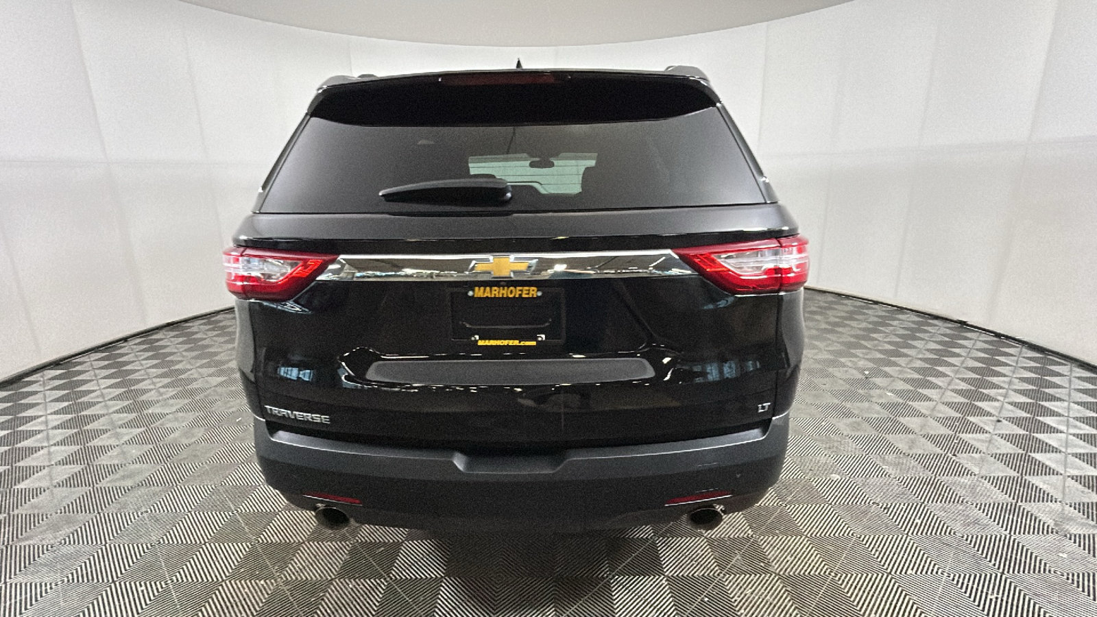 Used 2021 Chevrolet Traverse LT FWD image 4