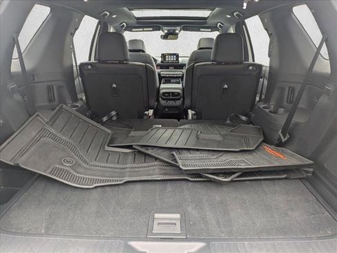 Used 2025 Honda Pilot TrailSport image 6