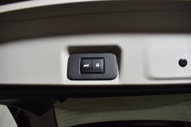 Certified 2024 Nissan Ariya AWD image 33