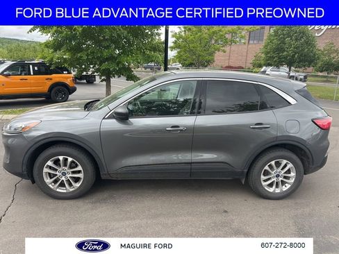Used 2022 Ford Escape SE w/ Cold Weather Package AWD/4WD image 9