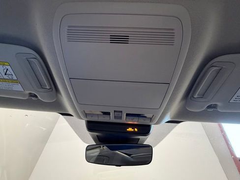 Certified 2025 MAZDA CX-30 AWD 2.5 S w/ Premium Package image 32