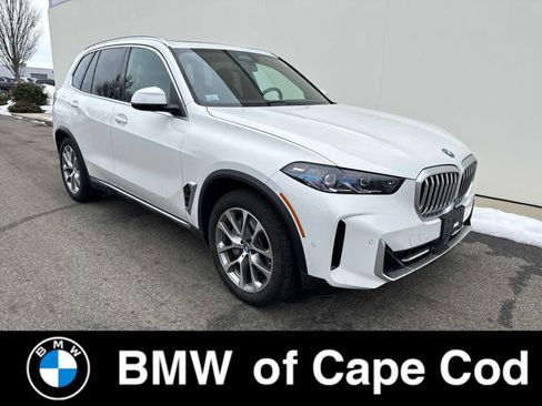 Certified 2025 BMW X5 xDrive50e image 1