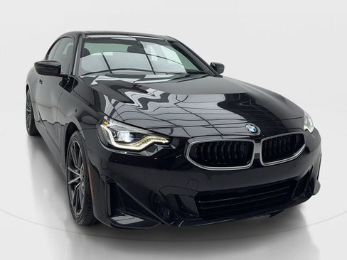 Used 2026 BMW 230i Coupe RWD image 2