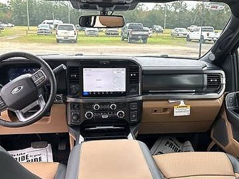 New 2025 Ford F350 Lariat w/ Lariat Ultimate Package AWD/4WD image 34