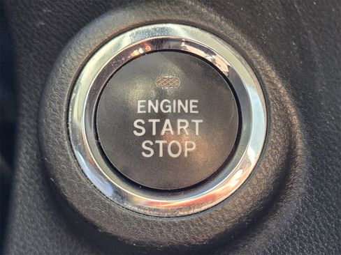 Used 2019 Subaru Forester Sport image 19