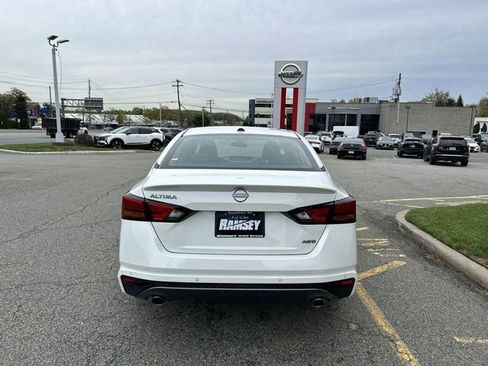 New 2026 Nissan Altima 2.5 SV w/ SV Special Edition Package AWD/4WD image 7
