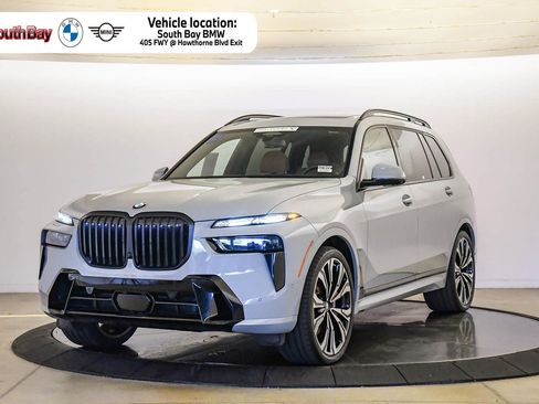 Certified 2024 BMW X7 xDrive40i w/ M Sport Package AWD/4WD image 1