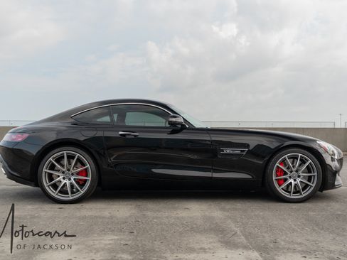 Used 2016 Mercedes-Benz AMG GT S image 5
