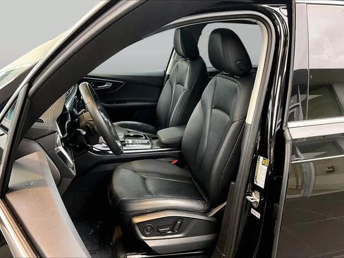 Used 2023 Audi Q7 2.0T Premium Plus w/ Premium Plus Package AWD/4WD image 8