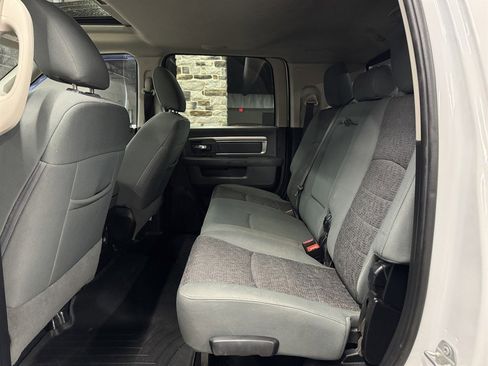 Used 2017 RAM 3500 Big Horn image 24