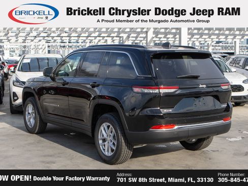 New 2025 Jeep Grand Cherokee Laredo image 7