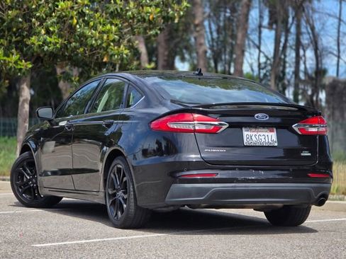 Used 2019 Ford Fusion SE w/ Equipment Group 151A image 16