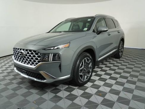 Used 2022 Hyundai Santa Fe Limited FWD image 3