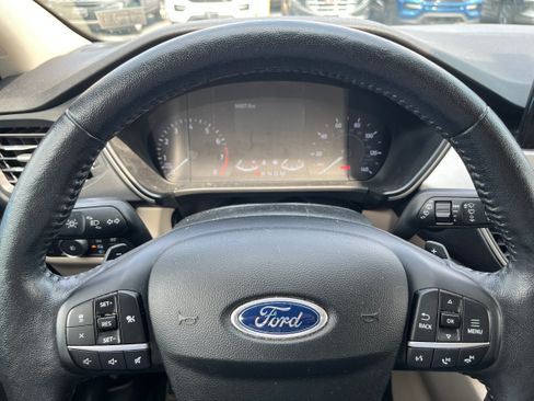 Used 2020 Ford Escape SEL AWD/4WD image 16
