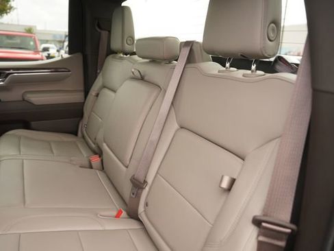 Used 2023 Chevrolet Silverado 1500 LTZ RWD image 13