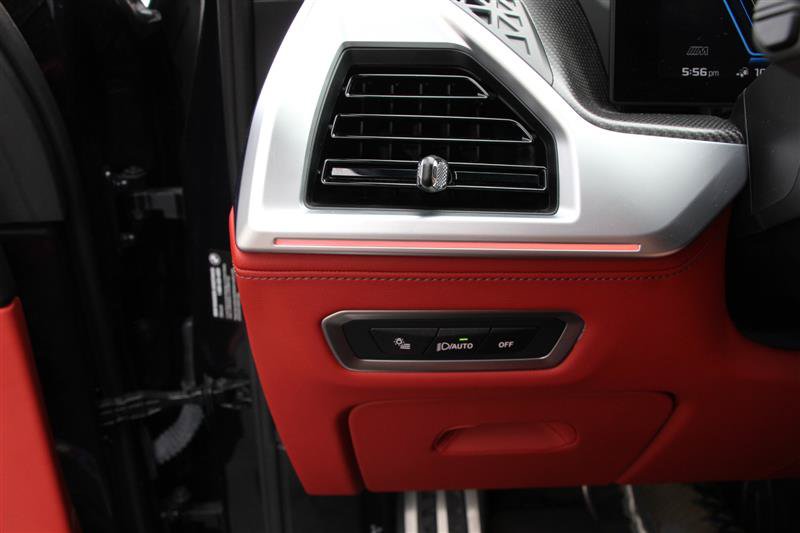 Used 2025 BMW XM AWD/4WD image 32