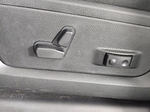 New 2026 RAM 2500 Big Horn AWD/4WD image 34