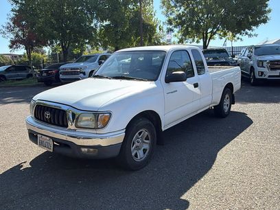 Used 2001 Toyota Tacoma 2WD Xtracab w/ SR5 Pkg w/ Chrome Pkg