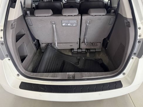 Used 2017 Honda Odyssey Touring image 9
