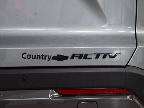 New 2026 Chevrolet Equinox ACTIV w/ Convenience Package III AWD/4WD image 23